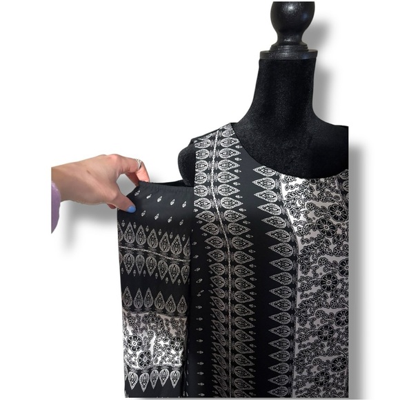 Luxology Black and White Vertical Geometric Pattern Shoulder Cutout Mini Dress - Picture 13 of 16